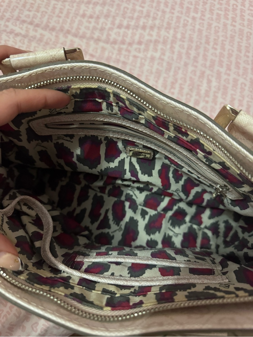 Guess Pale Pink Logo Satchel with Gold Hardware - Picture 7 of 7